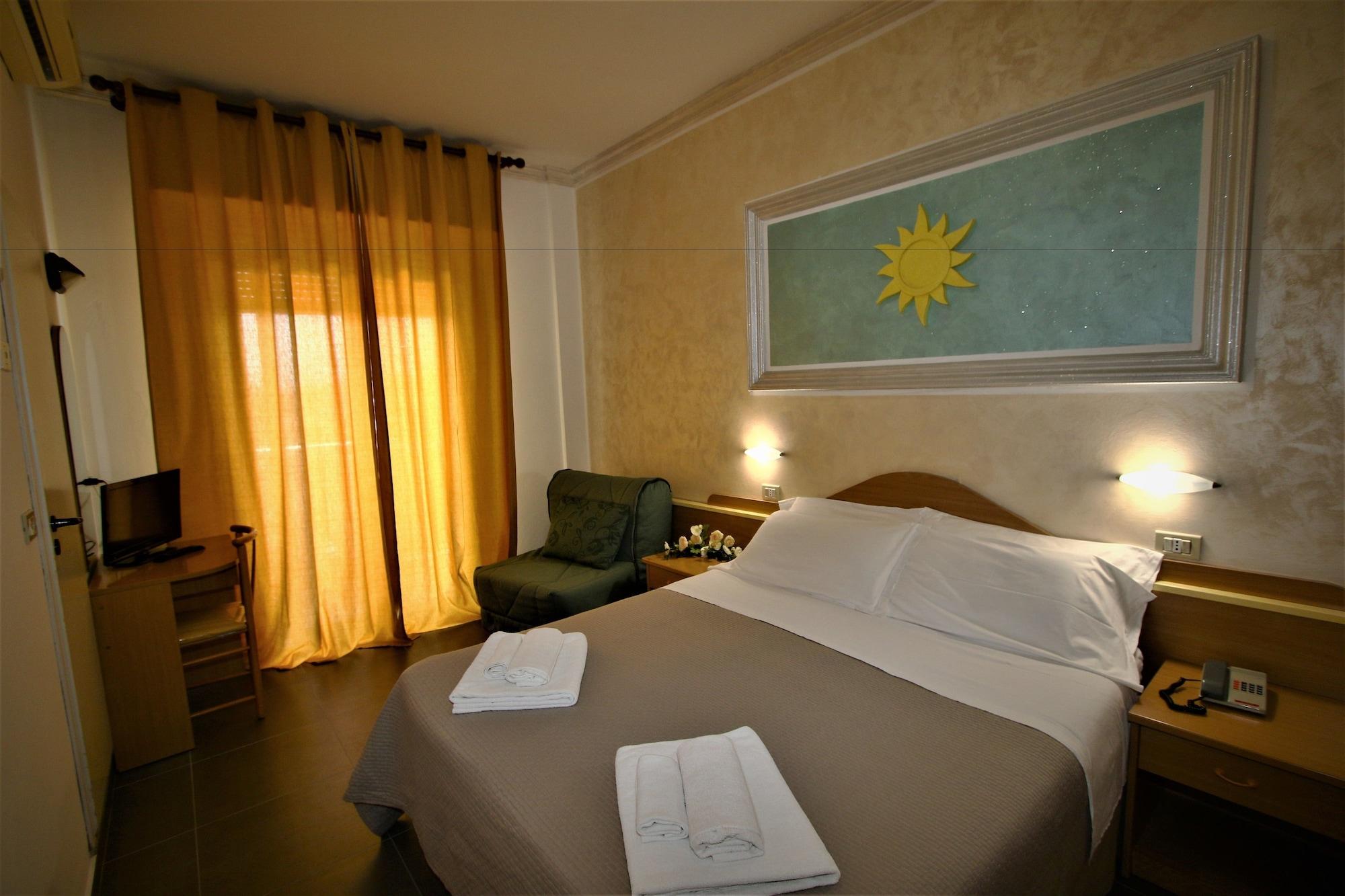 Hotel De Amicis Риччоне Экстерьер фото