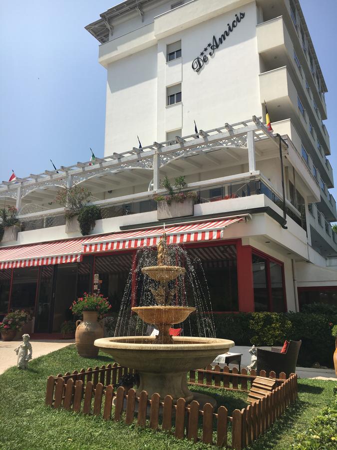 Hotel De Amicis Риччоне Экстерьер фото